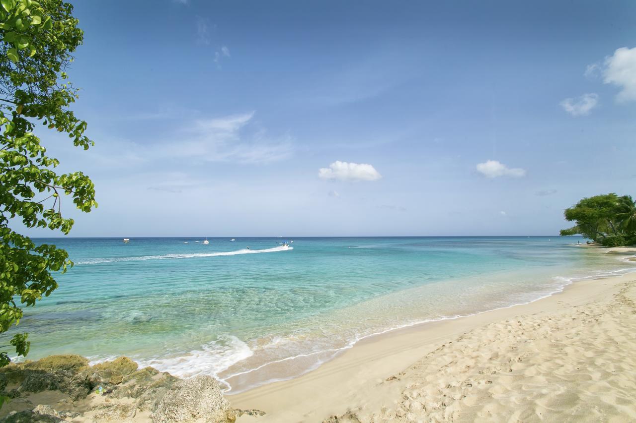 Villas & Suites At Beach View Paynes Bay Экстерьер фото